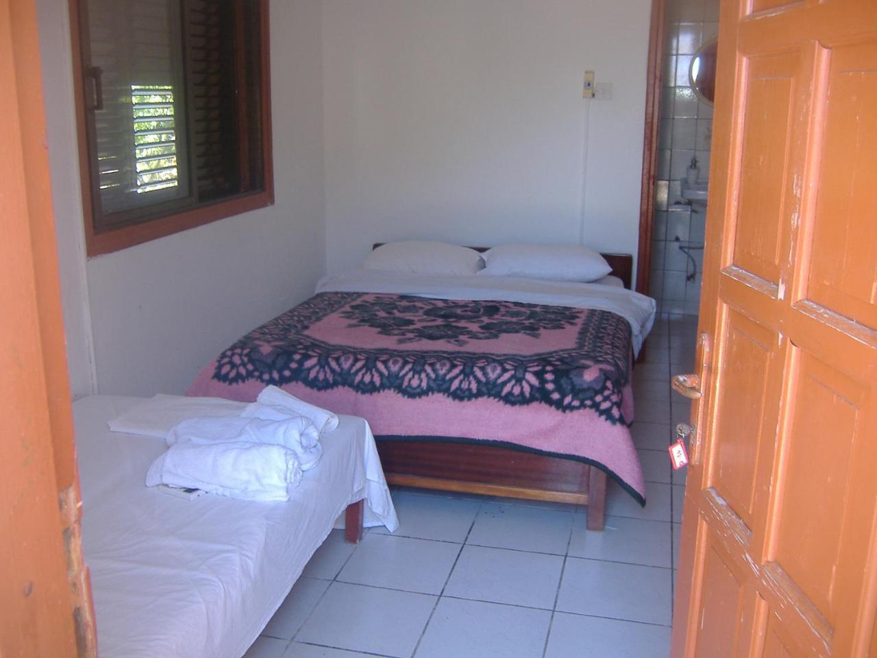 Theresa Hotel At Karpaz Peninsula Agia Trias Екстер'єр фото